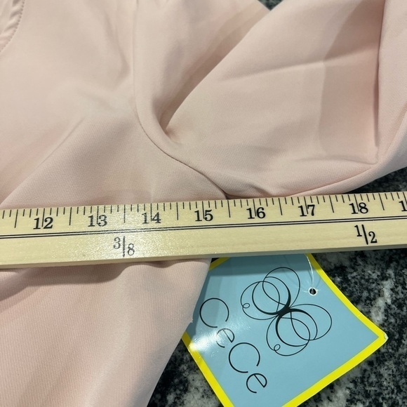 CECE blush fitted ruched in the middle blouse with oversized long sleeves - Picture 5 of 14